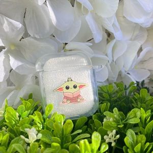 Baby Yoda Airpods 1/2 Case